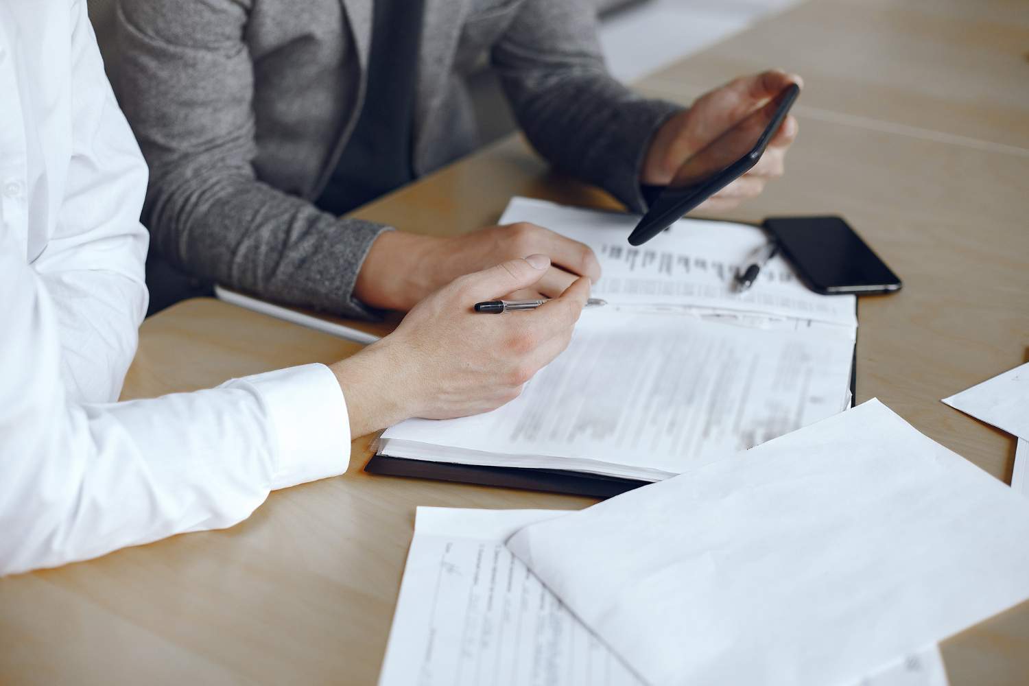 Abogados expertos reclamaciones de gastos a particulares en Guadalajara